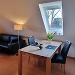 Apartment Haus-marla *