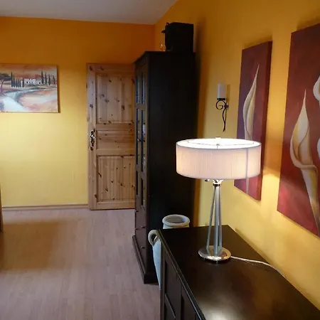 Haus-marla Apartament Tating